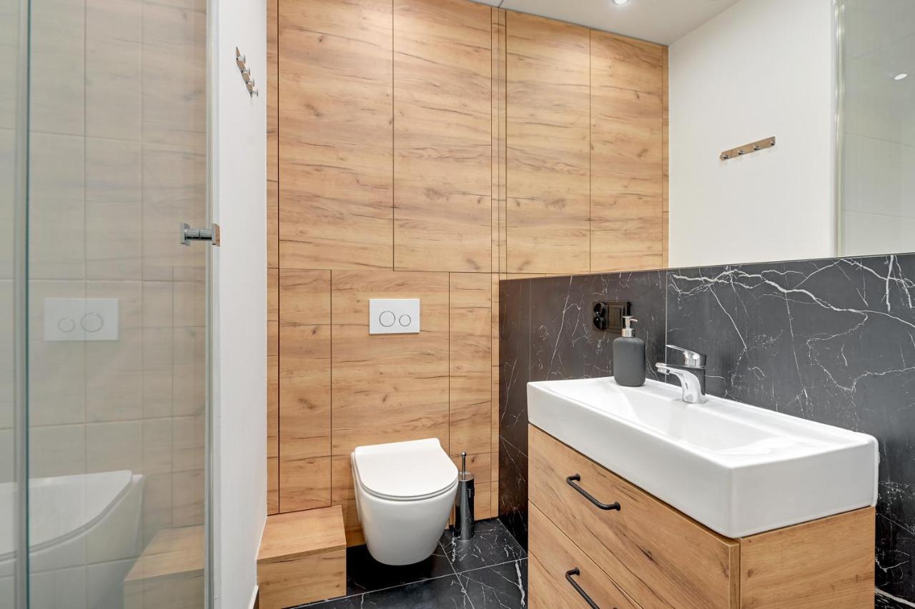 Royal Rose - Premium Beach Apartment Сопот Экстерьер фото